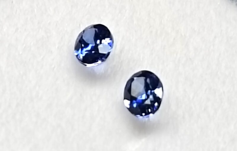 Benitoite .32 CTW. Matching Pair Oval Cut - Image 2